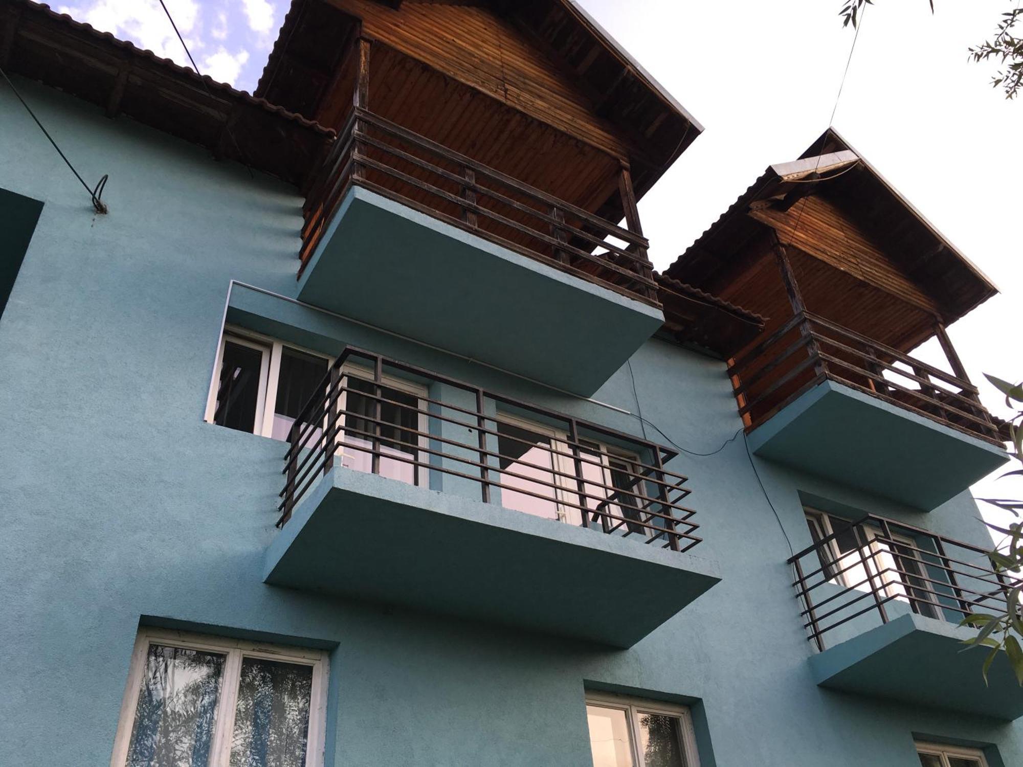 Casa Pelerinului Apartment Capatineni-Paminteni Ngoại thất bức ảnh